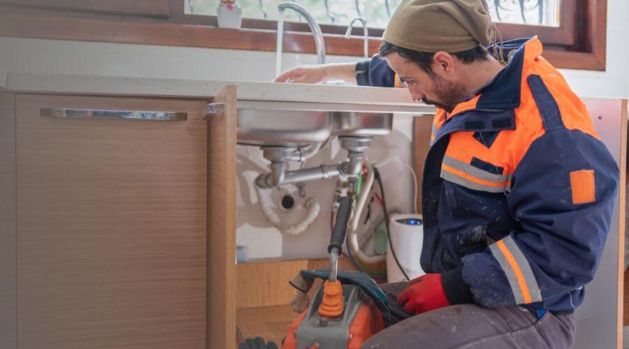 Local expert plumbing services in Mifflin, PA